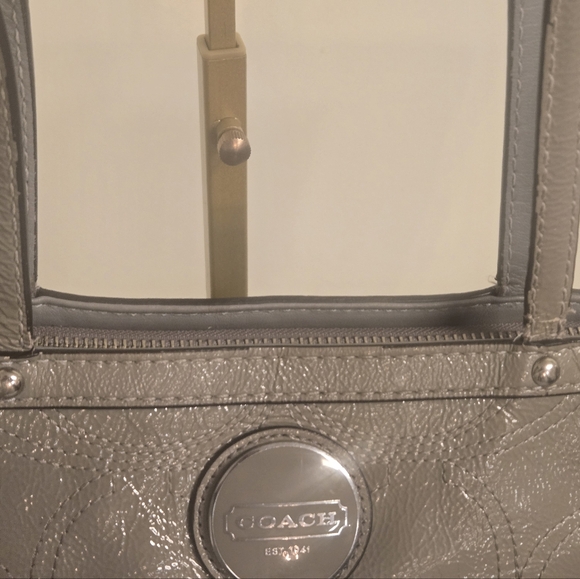 Coach Patent Leather Shoulderbag Tote - Picture 3 of 15